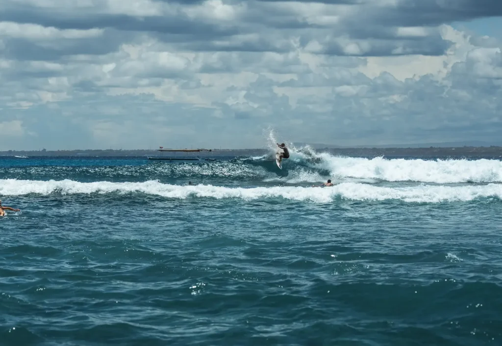 Three reef breaks off Nusa Lembongan: Shipwrecks, Lacerations, Playgrounds. When to come, how to get out, and what the coral will do.